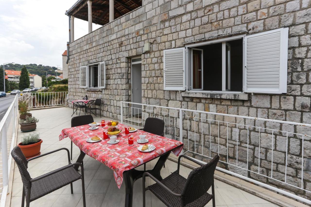 Apartments Sisic Дубровник Екстер'єр фото